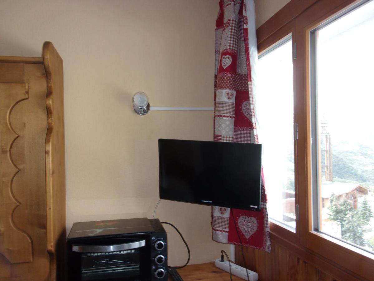 Buron Apartment แซ็ง-มาร์แต็ง-เดอ-แบลวีย์ ภายนอก รูปภาพ